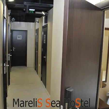 Marelis Sea ホテル *